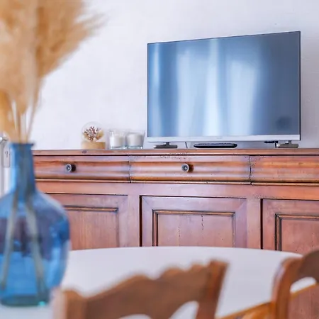 Prázdninový dům Maison De 7 Personnes Avec Jardin Tres Agreable