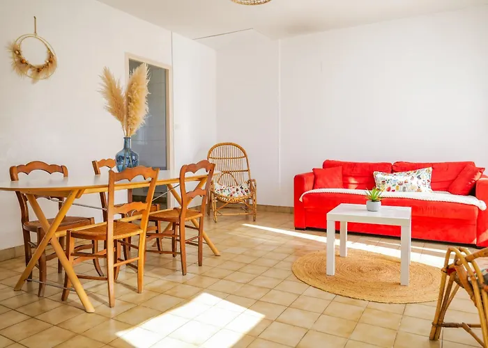 Prázdninový dům Maison De 7 Personnes Avec Jardin Tres Agreable Les Sables-dʼOlonne