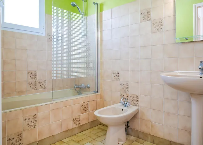 Maison De 7 Personnes Avec Jardin Tres Agreable * Les Sables-dʼOlonne